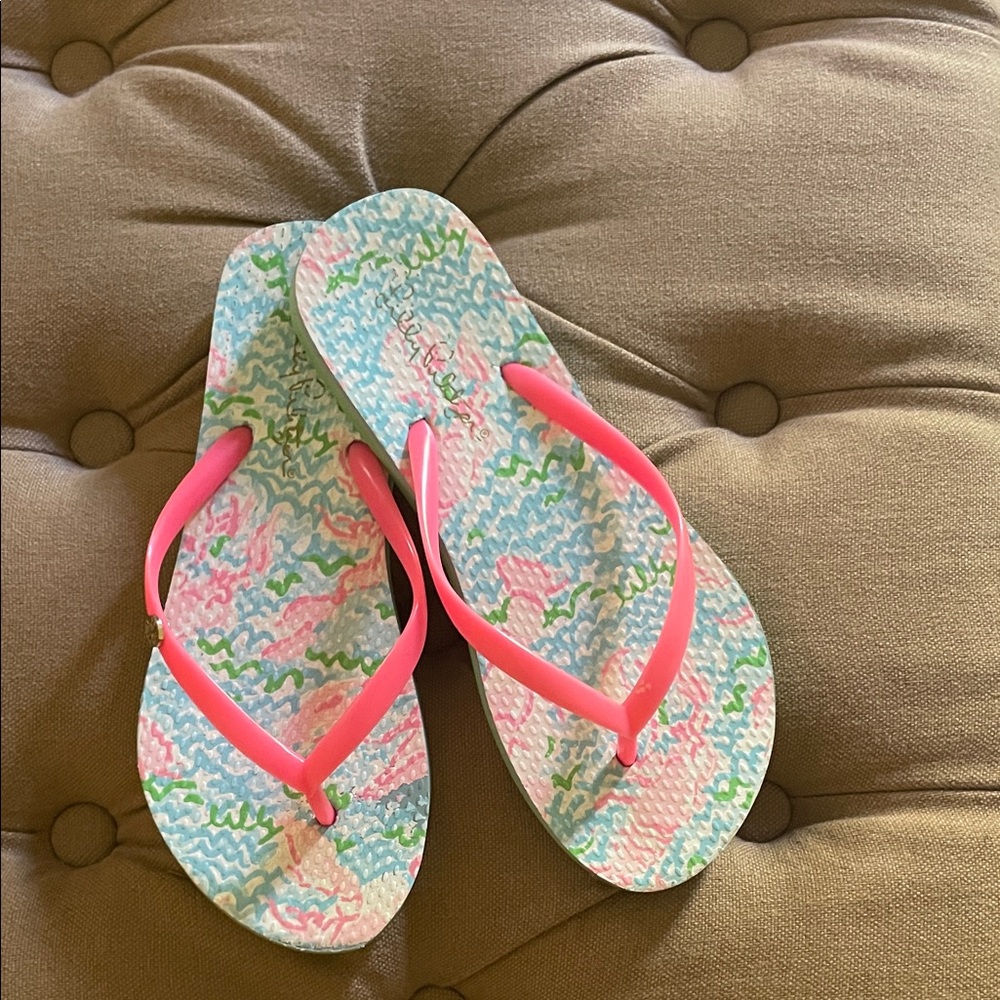 Lilly Pulitzer Vibrant Pink and Multicolor Flip-Flops